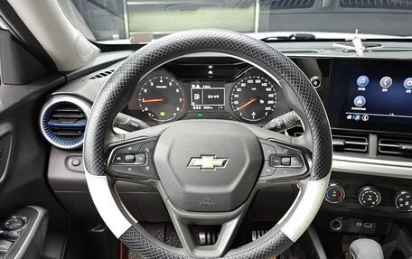 Chevrolet Trax, 2023 год, 1 593 002 рублей, 5 фотография