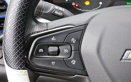 Chevrolet Trax, 2023 год, 1 593 002 рублей, 15 фотография