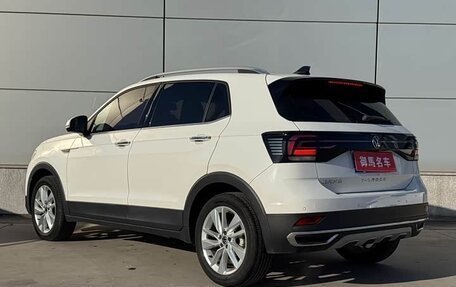 Volkswagen T-Cross I, 2023 год, 1 579 004 рублей, 4 фотография