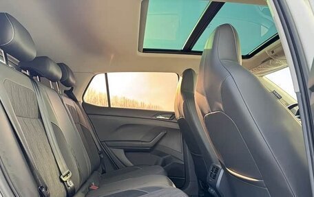 Volkswagen T-Cross I, 2023 год, 1 579 004 рублей, 13 фотография