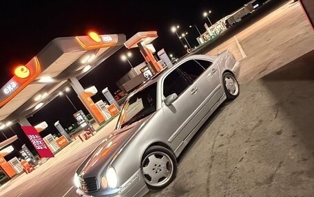 Mercedes-Benz E-Класс, 2000 год, 650 000 рублей, 6 фотография