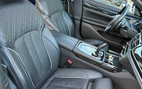 BMW 7 серия, 2022 год, 7 000 000 рублей, 10 фотография