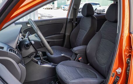 Hyundai Solaris II рестайлинг, 2015 год, 1 190 000 рублей, 10 фотография