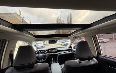 Toyota Camry, 2024 год, 4 650 000 рублей, 14 фотография