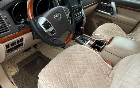 Toyota Land Cruiser 200, 2013 год, 4 200 000 рублей, 12 фотография