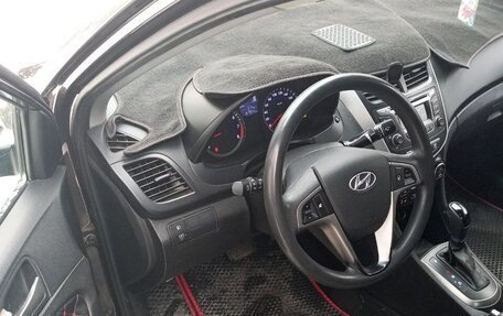 Hyundai Solaris II рестайлинг, 2015 год, 960 000 рублей, 3 фотография