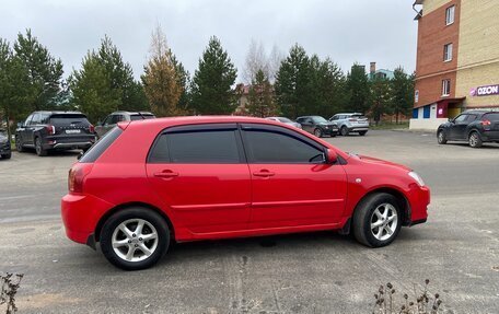 Toyota Corolla, 2004 год, 450 000 рублей, 4 фотография