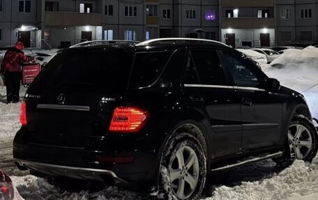 Mercedes-Benz M-Класс, 2009 год, 1 295 000 рублей, 1 фотография