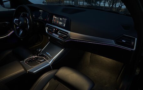 BMW 3 серия, 2021 год, 3 750 000 рублей, 23 фотография