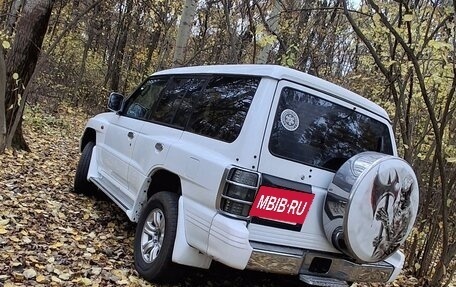 Mitsubishi Pajero III рестайлинг, 1998 год, 400 000 рублей, 2 фотография