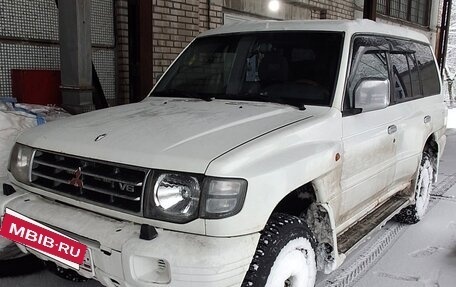 Mitsubishi Pajero III рестайлинг, 1998 год, 400 000 рублей, 11 фотография