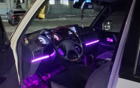 Mitsubishi Pajero III рестайлинг, 1998 год, 400 000 рублей, 16 фотография