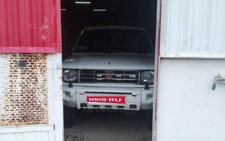 Mitsubishi Pajero III рестайлинг, 1998 год, 400 000 рублей, 17 фотография