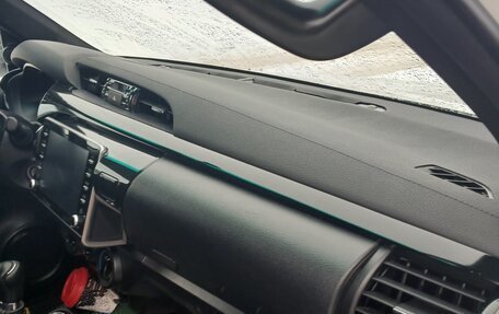 Toyota Hilux VIII, 2021 год, 3 900 000 рублей, 5 фотография