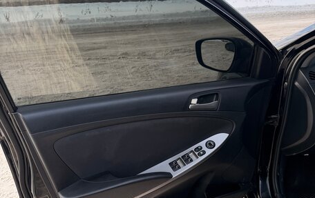 Hyundai Solaris II рестайлинг, 2015 год, 849 000 рублей, 15 фотография