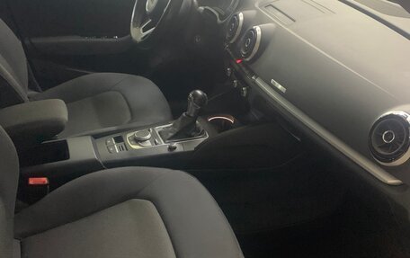 Audi A3, 2016 год, 1 300 000 рублей, 10 фотография