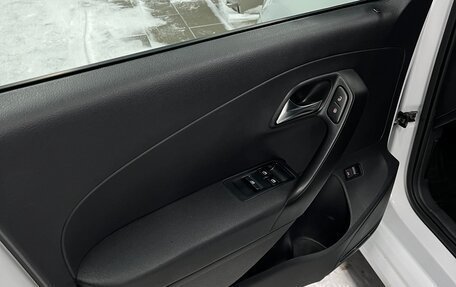 Volkswagen Polo VI (EU Market), 2013 год, 850 000 рублей, 12 фотография