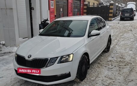 Skoda Octavia, 2020 год, 999 000 рублей, 3 фотография