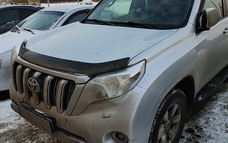 Toyota Land Cruiser Prado 150 рестайлинг 2, 2013 год, 3 300 000 рублей, 1 фотография