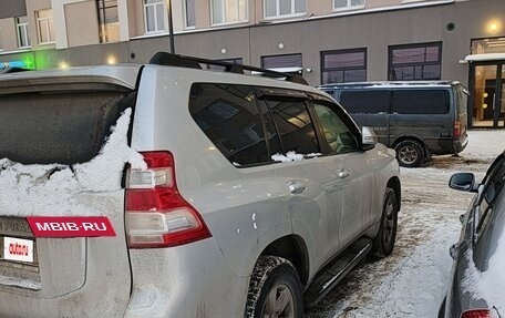 Toyota Land Cruiser Prado 150 рестайлинг 2, 2013 год, 3 300 000 рублей, 3 фотография