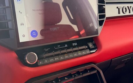 Toyota Sequoia, 2025 год, 17 700 000 рублей, 19 фотография