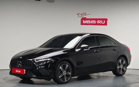 Mercedes-Benz A-Класс, 2023 год, 4 820 000 рублей, 1 фотография