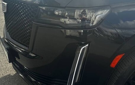 Cadillac Escalade V, 2021 год, 11 000 000 рублей, 3 фотография