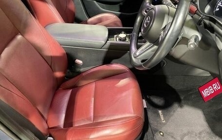 Mazda 3, 2019 год, 1 140 670 рублей, 24 фотография