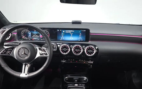 Mercedes-Benz A-Класс, 2023 год, 4 820 000 рублей, 7 фотография