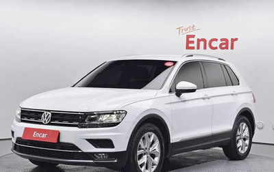 Volkswagen Tiguan II, 2020 год, 2 458 000 рублей, 1 фотография