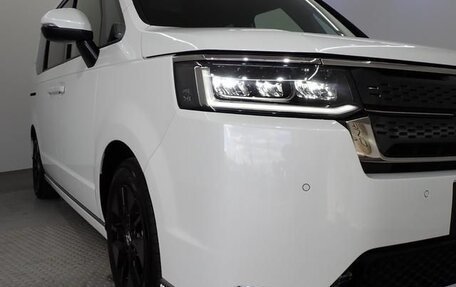 Honda Stepwgn, 2022 год, 2 450 125 рублей, 5 фотография