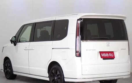 Honda Stepwgn, 2022 год, 2 450 125 рублей, 31 фотография