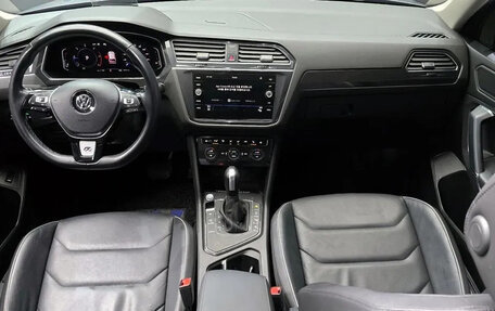 Volkswagen Tiguan II, 2020 год, 2 758 000 рублей, 10 фотография