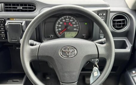 Toyota Probox I, 2022 год, 903 000 рублей, 12 фотография