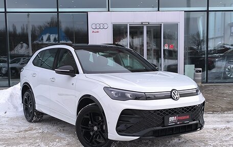 Volkswagen Tiguan, 2025 год, 4 900 000 рублей, 6 фотография