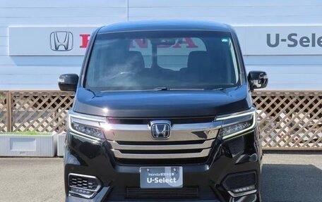 Honda Stepwgn IV, 2021 год, 1 695 380 рублей, 2 фотография