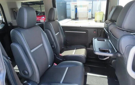 Honda Stepwgn IV, 2021 год, 1 695 380 рублей, 11 фотография