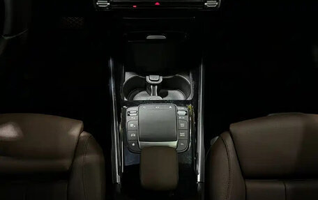 Mercedes-Benz GLB, 2021 год, 1 835 000 рублей, 16 фотография