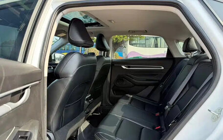 Geely Emgrand, 2025 год, 1 395 000 рублей, 10 фотография