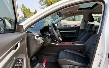 Geely Emgrand, 2025 год, 1 395 000 рублей, 8 фотография