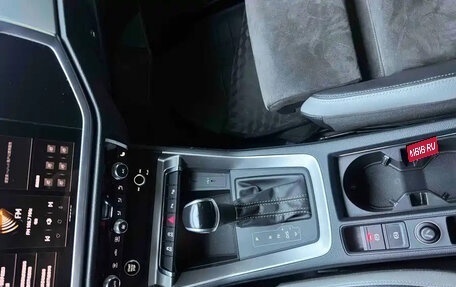 Audi Q3, 2022 год, 2 400 888 рублей, 16 фотография