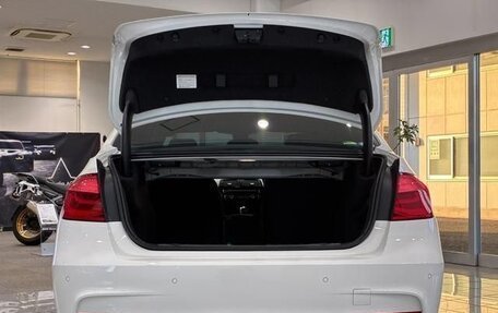 BMW 3 серия, 2016 год, 1 490 125 рублей, 26 фотография