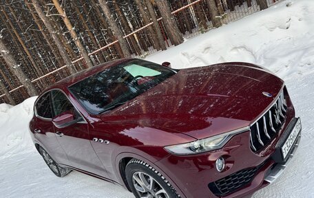 Maserati Levante I, 2017 год, 6 900 000 рублей, 8 фотография