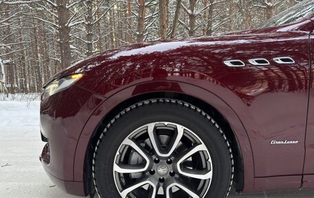 Maserati Levante I, 2017 год, 6 900 000 рублей, 12 фотография