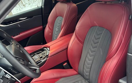 Maserati Levante I, 2017 год, 6 900 000 рублей, 19 фотография