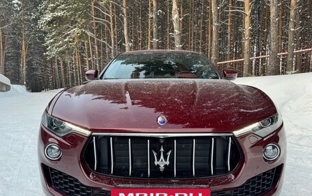 Maserati Levante I, 2017 год, 6 900 000 рублей, 14 фотография