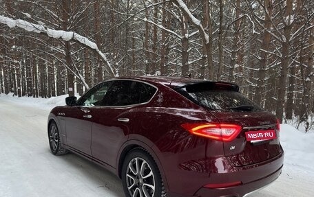 Maserati Levante I, 2017 год, 6 900 000 рублей, 9 фотография