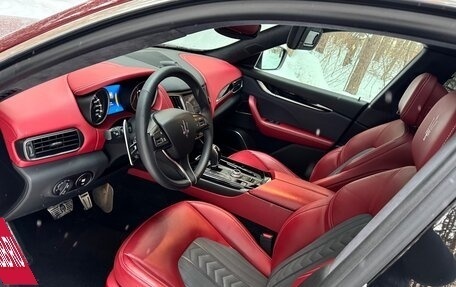 Maserati Levante I, 2017 год, 6 900 000 рублей, 18 фотография