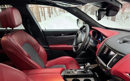 Maserati Levante I, 2017 год, 6 900 000 рублей, 23 фотография