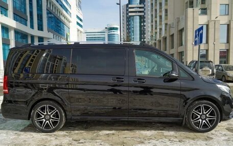 Mercedes-Benz V-Класс, 2021 год, 9 490 000 рублей, 21 фотография